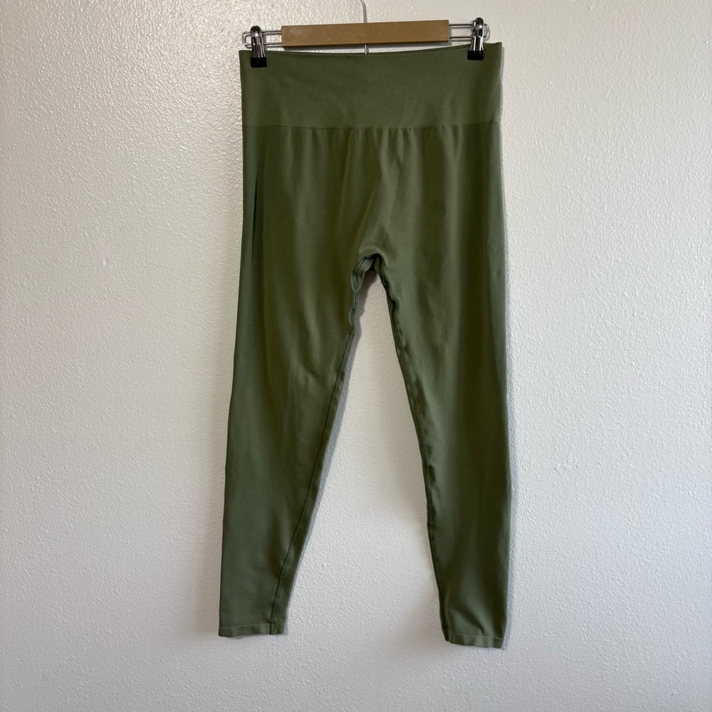 Alphalete Size XXL Olive Green Pull On Leggings Athletic Gym Running Yoga Travel - Picture 2 of 7